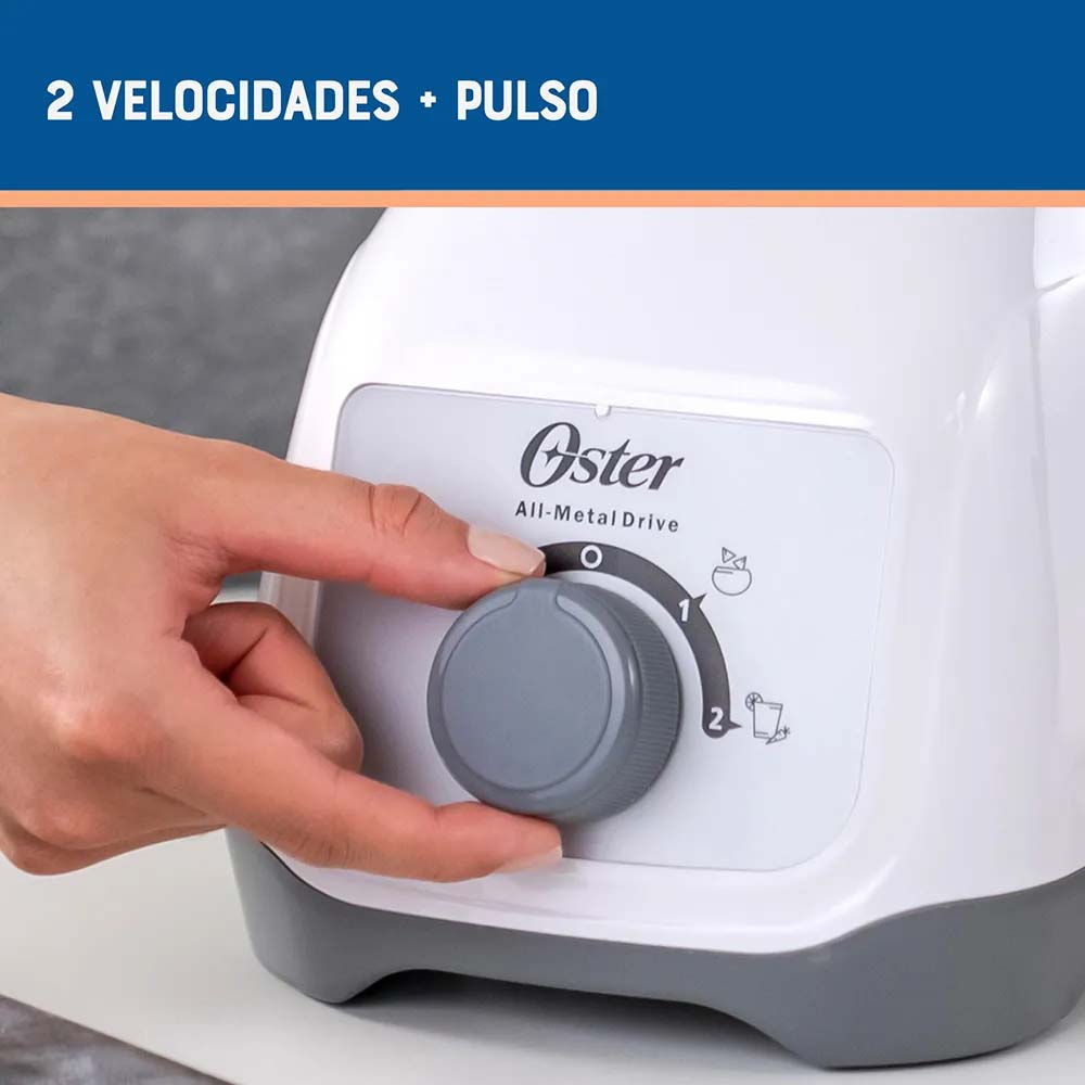 Licuadora 1.5Litros BLSTKAGWRD-013 Oster 2 velocidades + pulso