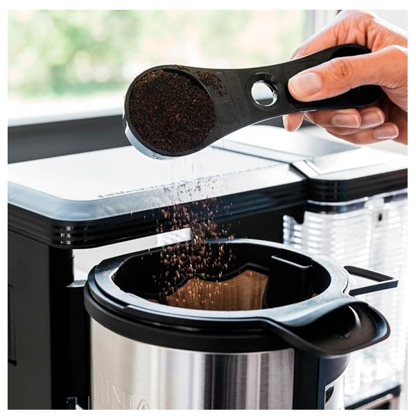 Cafetera de 10 tazas NINJA modelo CM401