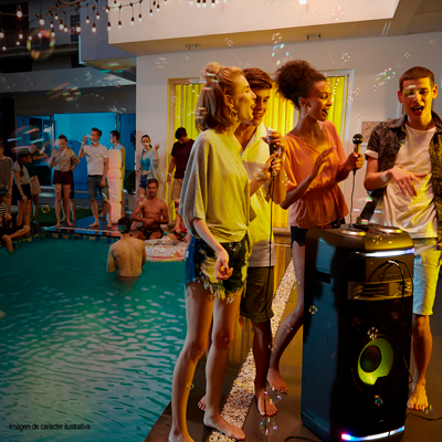 Minicomponente Xboom OK99M LG 2000 W Karaoke y Multi Jukebox
