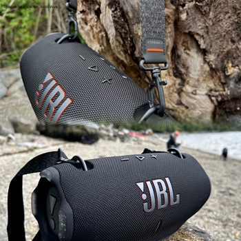 Bocina portátil XTREME 4 JBL resistente al polvo y agua IP67