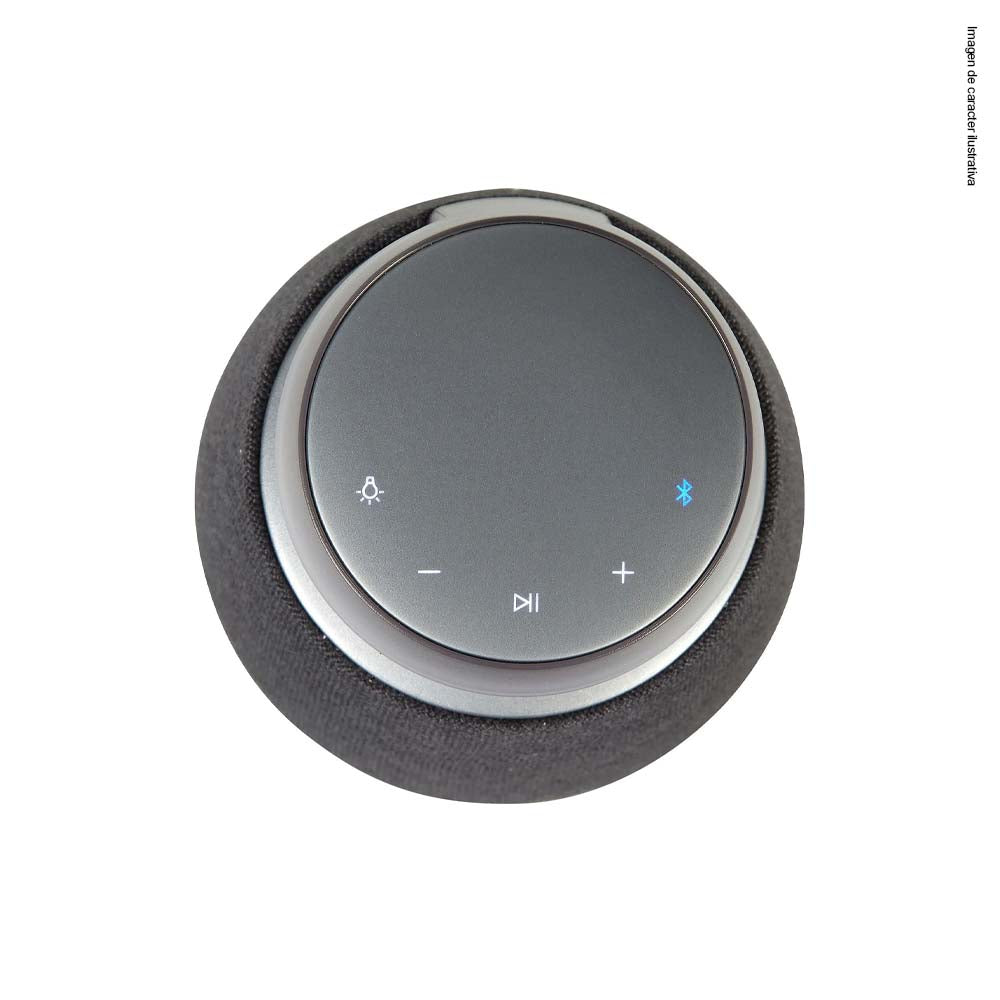 Bocina portátil X02TBK LG en color negro — Rodelag Panamá