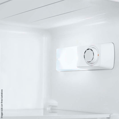 Refrigeradora 5.5pc Top Mount RT55D6AAE 2 puertas Hisense