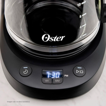 Cafetera 12 Tazas BVSTDCP121B Oster, programable con filtro permanente