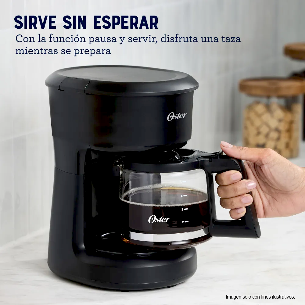 Cafetera5 Tazas de capacidad, filtro reutilizable, botón con luz de encendido y apagado, BVSTDCS51B, OSTER
