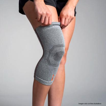 Rodillera G703 color gris Incrediwear