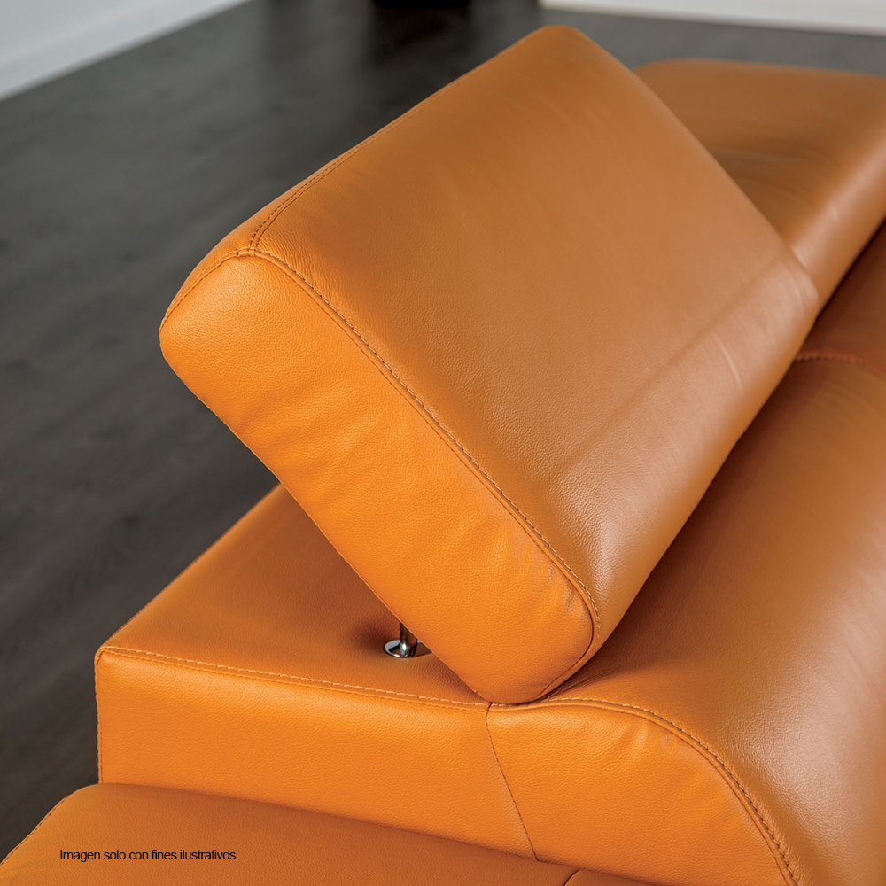 Sofá Chaise modelo Brisa FM69005LB-RCE/LLV, color naranja 100% cuero. Chaise lado izquierdo.
